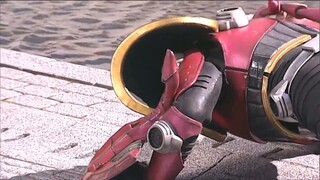 Kamen Rider Ryuki: Prestasi luar biasa Kamen Rider King Snake