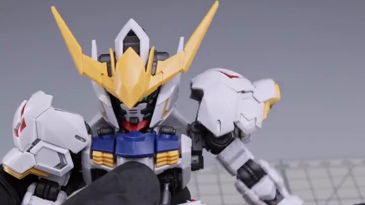 Small, handsome and solid! ! [Orange Barrel Review] Bandai MGSD Barbatos Fourth Form Review