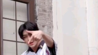 JYP Chinese boy group new song "Huh? ! (What's Poppin)" Xinlong challenge