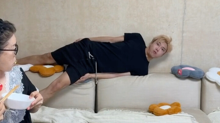 ทำไมถึงกินข้าวให้ดีๆ ไม่ได้ล่ะ