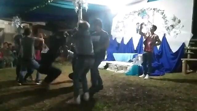 ....sayaw kana baby..dance ...sayaw lang daw para masaya..