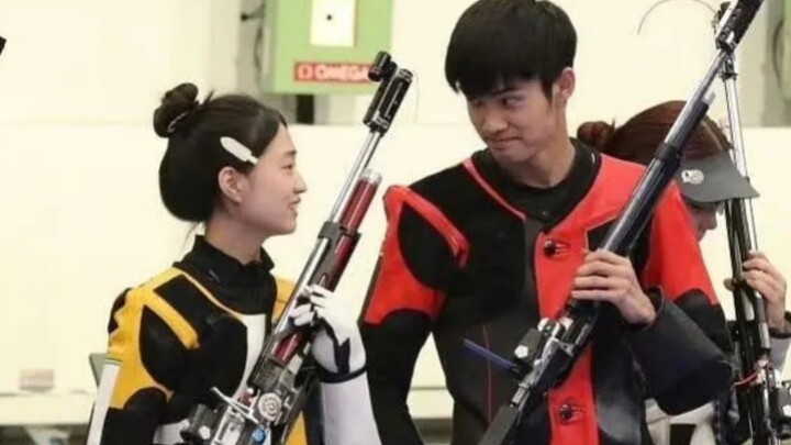Such a great match! So youthful! Two little cuties!