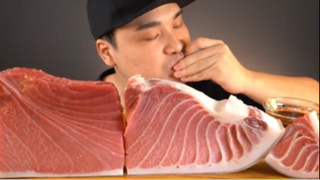 mukbang ăn cá ngừ cả tảng mềm mịn cực ngon #asmr #mukbang