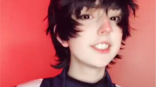 Come to update! Do you like Oliver with black hair? sixth bullet