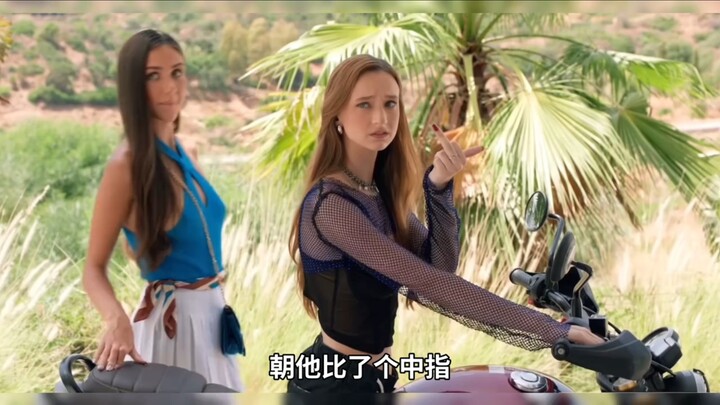 Bảo vệ tình bạn Vixi Rafi & Melanie Marie