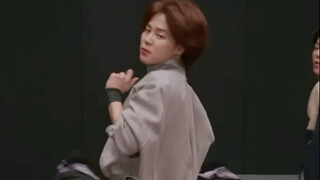 The face is that of a princess, but the strength of her dance is like it will shatter her body