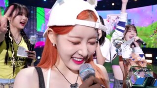 سعادة تفيض عن الشاشة! 【STAYC】 بابل في المرتبة الأولى الثانية، أداء كامل مع الميكروفون في الـ Encore!