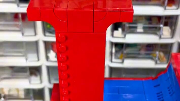 Bisakah Anda bermain dengan patung LEGO LOVE seperti ini? !