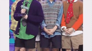 你品你细品，像不像你的小姐妹把你挤近男神？