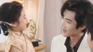 CEO yang angkuh itu perlahan meleleh karena seorang gadis yang bagaikan matahari