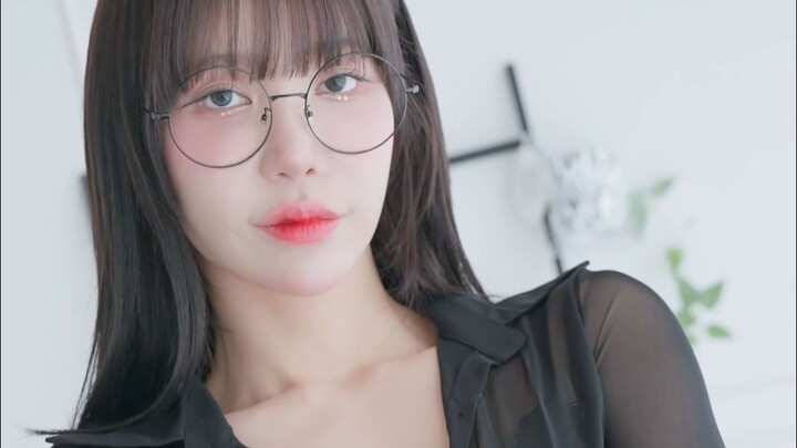 Sis KYUL’s Outfit Series & Professional Career Woman