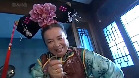It turns out we’ve all misunderstood Madame Rong—she’s actually the kindest person in the entire ser
