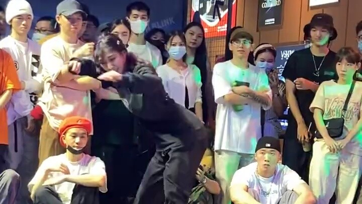 Tôi thấy có bao nhiêu người đang mong chờ Xi Jiaqi