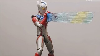 SHF Tregear ถูกโจมตีโดยตรงโดย Tregear shf ครบรอบ 15 ปีของ Bandai SHF ก่อนที่จะวางจำหน่ายในเดือนพฤศจิ