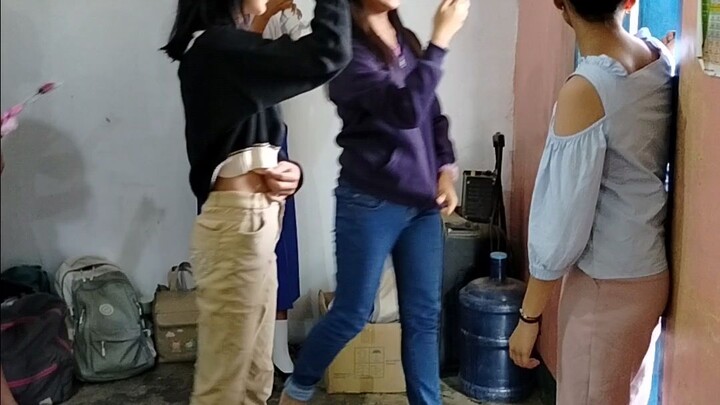 We surprised the teacher in Grade 7- Gumamela ma'am Merlinda