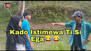 Film pendek sunda lucu [ KADO ISTIMEWA TI SI EGA ] orang sunda wajib nonton