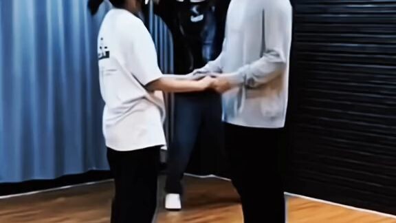 cute nilang tingnan ☺️