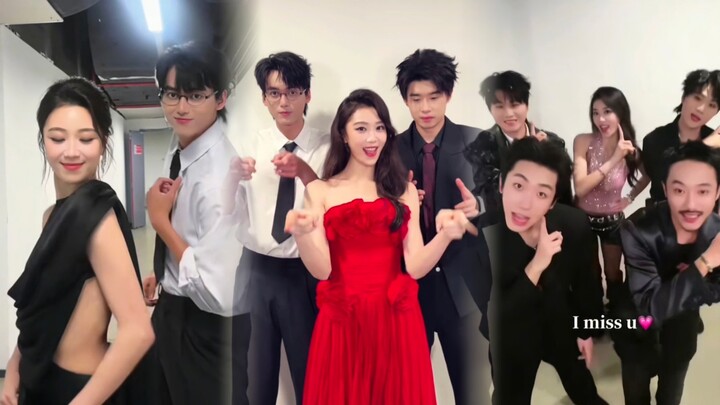 Xiuyuan’er, how many duet videos did you actually shoot backstage at the Star Awards?