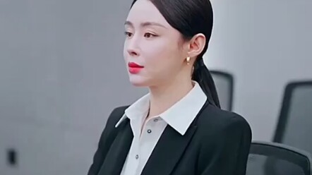 The aftereffects of multiple plastic surgeries unexpectedly became the key to landing a major contra