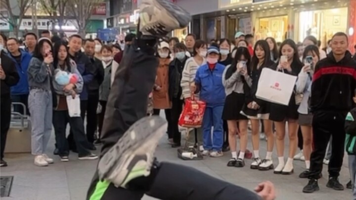 Màn trình diễn đường phố cực kỳ khó của Haoran trong Street Dance
