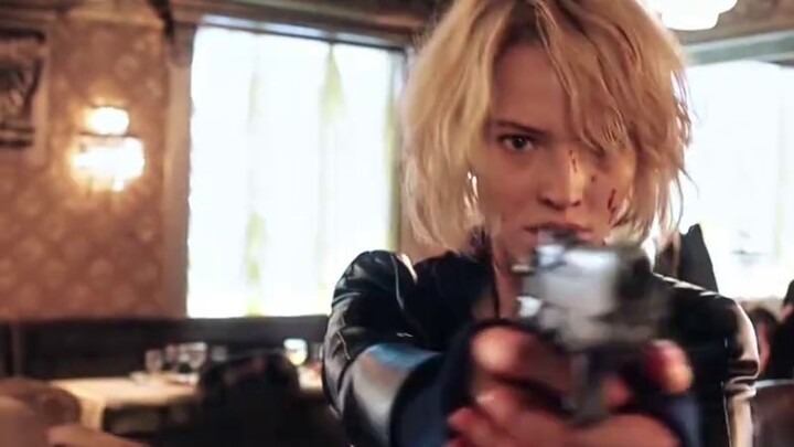 "A girl turned into a secret agent to escape her boyfriend's torture. I didn't expect her to be so c