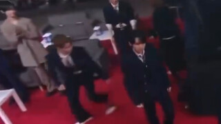 Hahaha hahaha hahaha cười sảng khoái