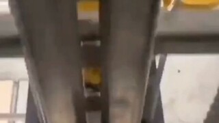 This is called a climbing-free device; we used to climb manually, but most of them have been upgrade