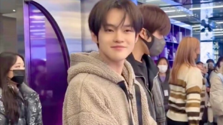 【จงเฉินเล่อ】ก็ว่าใช้น้องสาวมาแล้วไง