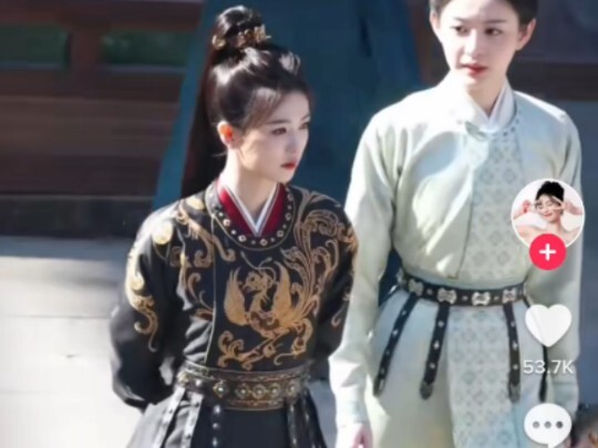 tiktok外国人看白鹿新剧唐制汉服造型