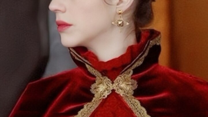 Is this a TV drama shoot? Are you sure it’s not the runway of a haute couture show?
