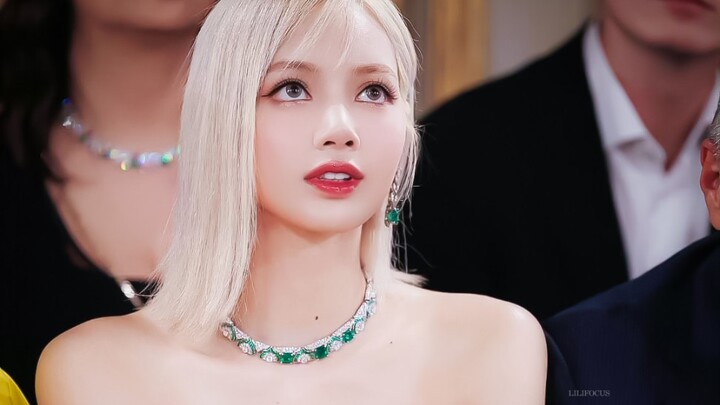 Chết cười! Nữ chính phim Thái?! Bàn tán sôi nổi: Đại diện trang sức xa xỉ hàng đầu Hàn Quốc, ngồi cạ