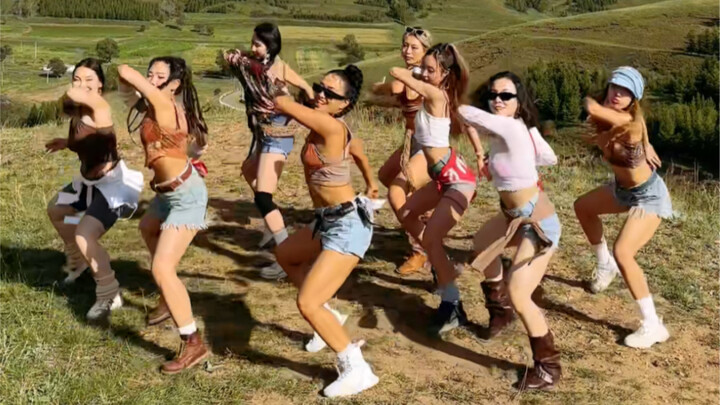 สาวมองโกเลียในชอบแอฟโฟร