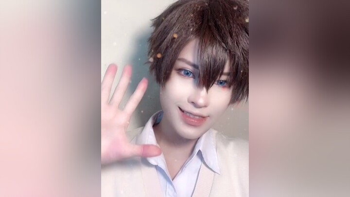 Bless you! 🤧 who'd I cos next livestream?  cos cosplay animeboy schoolboy transformation transition