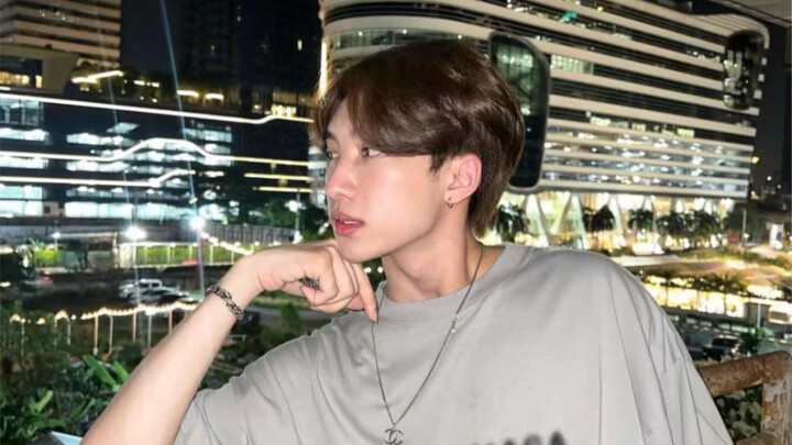 نويلي التي ترقص (2)