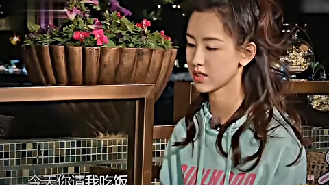 Liu Xianhua: Dengan pria seperti apa kamu dulu bersama? #LiuXianhua #ChenDuling #lucu #momenmomenter