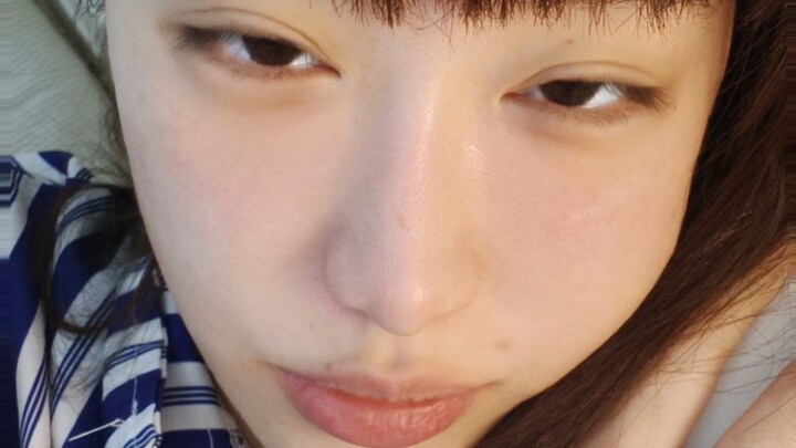 Youtuber nữ “chạm ranh” thất bại nhất trong lịch sử hôm nay chính thức tự gọi mình là “người phụ nữ 