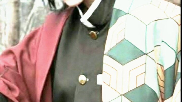 versi cosplay nya nih👌