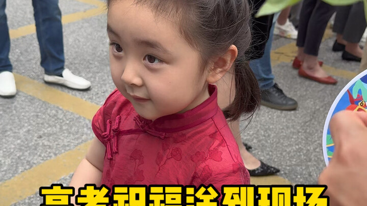 She sent her高考加油祝福 right to the scene—and nailed it, scoring a stunning victory from the very start!