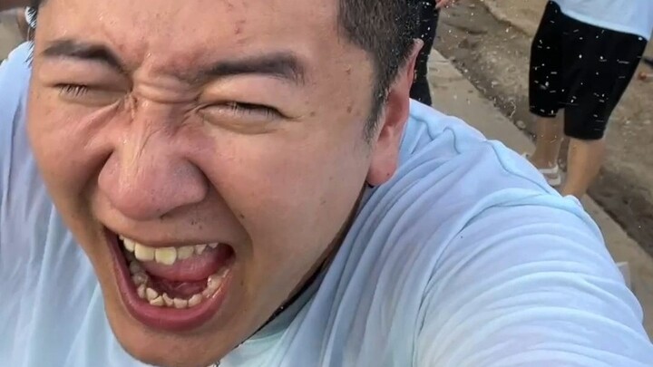 من هو الأخ الذي تريده أن يكون هدفًا لجميع الهجمات؟