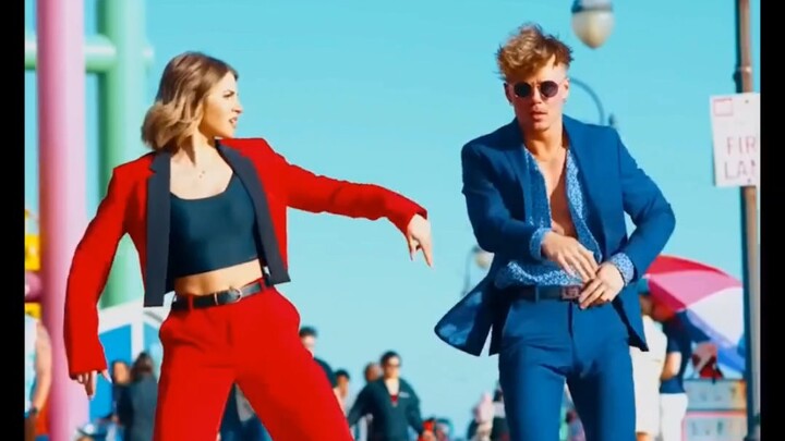 Hãy gọi tên tôi～Tuyển tập của cao thủ Vik, lại cùng nhảy với cô nàng Miranda rồi..