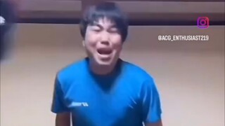 Siapa yang mengerti perasaan lega saat membongkar papan pintu dalam sekejap 😭