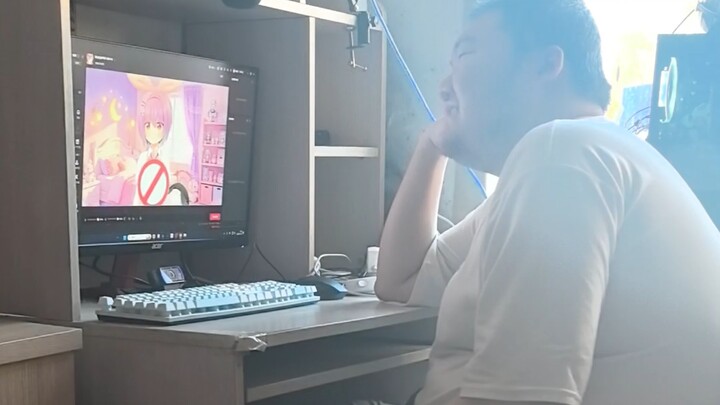 ลูกชายปฏิเสธที่จะอยู่เฉยๆ แล้วหันไปเป็นนักสตรีมเมอร์เสมือนจริง