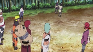 It seems like it won't be a problem for my Snake uncle to fight five Jinchuriki alone.