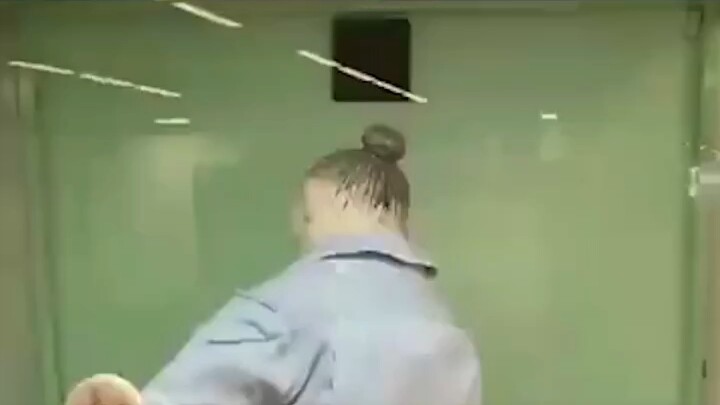 So in the future, whenever I get sick, will I have to be ruled by this idiotic AI? Scary 😨