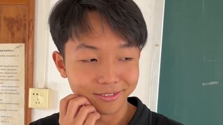 Hal-hal memalukan untuk dilakukan di sekolah (Kabuto)