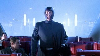Magneto thực sự là "kẻ thù không đội trời chung" của Người Sói, và cơ thể bằng thép được dùng làm đồ chơi