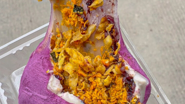 เจ้านายบอกว่านี่เป็นครั้งแรกที่เธอทำมันต้มครอบครัวใหญ่ขนาดนี้ 14 ลูก อิ่มมาก