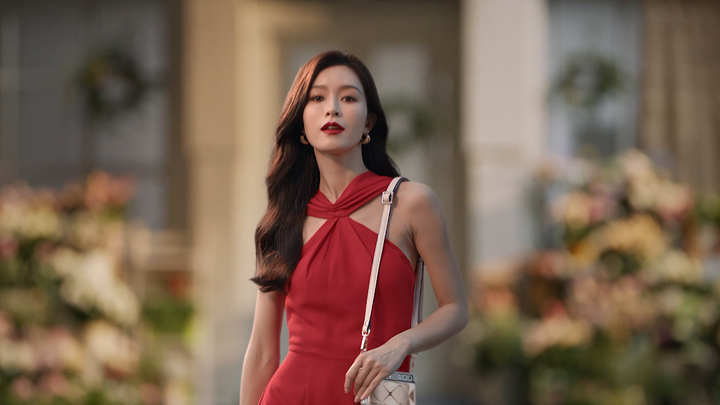 Gillian Chung’s Latest Honor Phone Commercial