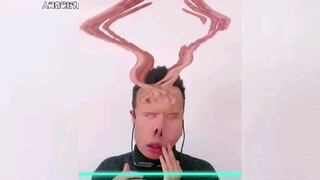 “蓝线变脸表情大赏！”