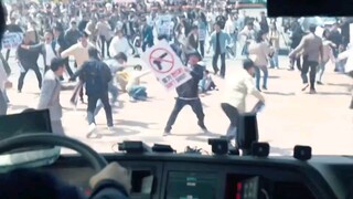 当一个禁枪的国家突然人人都持枪会怎么样 " "枪口彼端